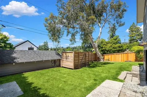 5007 46th Avenue SW Seattle WA 98136