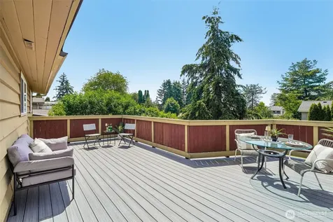 19845 105th Avenue SE Renton WA 98055