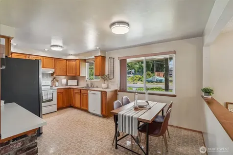 19845 105th Avenue SE Renton WA 98055