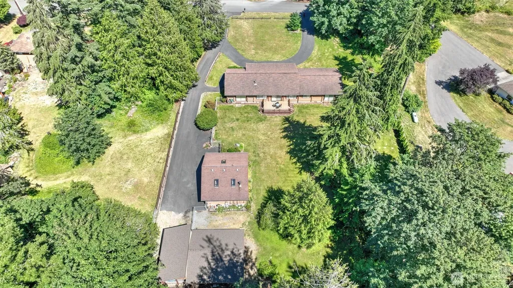 28121 197th Avenue SE Kent WA 98042