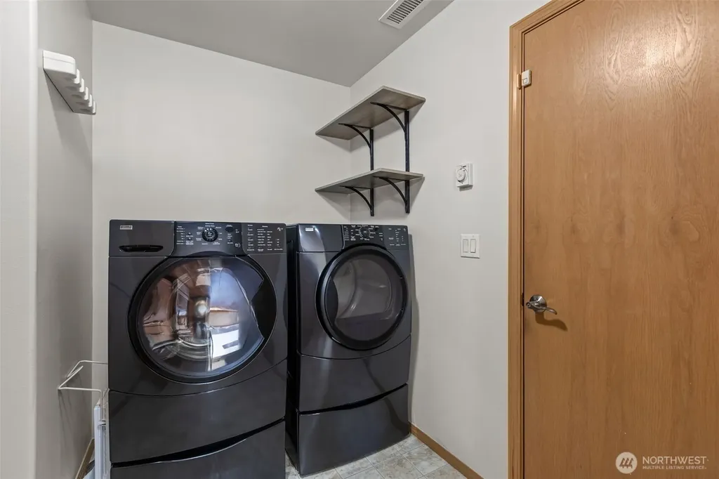2120 248th Place SE Sammamish WA 98075