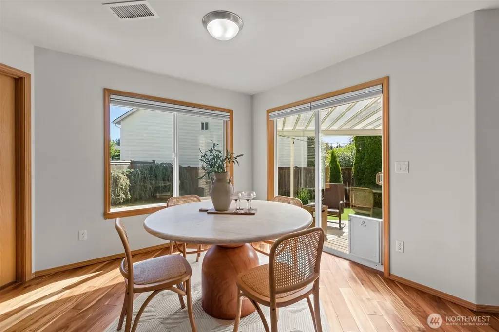 2120 248th Place SE Sammamish WA 98075