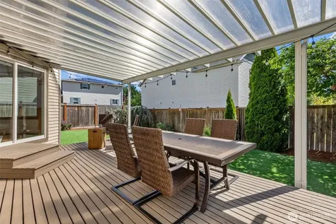 2120 248th Place SE Sammamish WA 98075