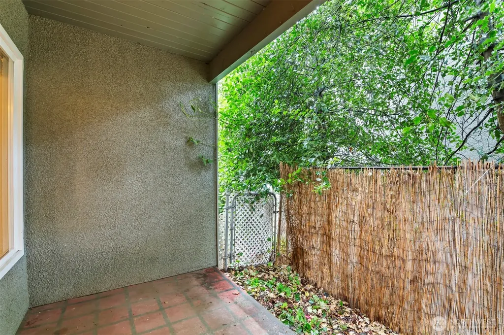 236 S 152nd Street Burien WA 98148