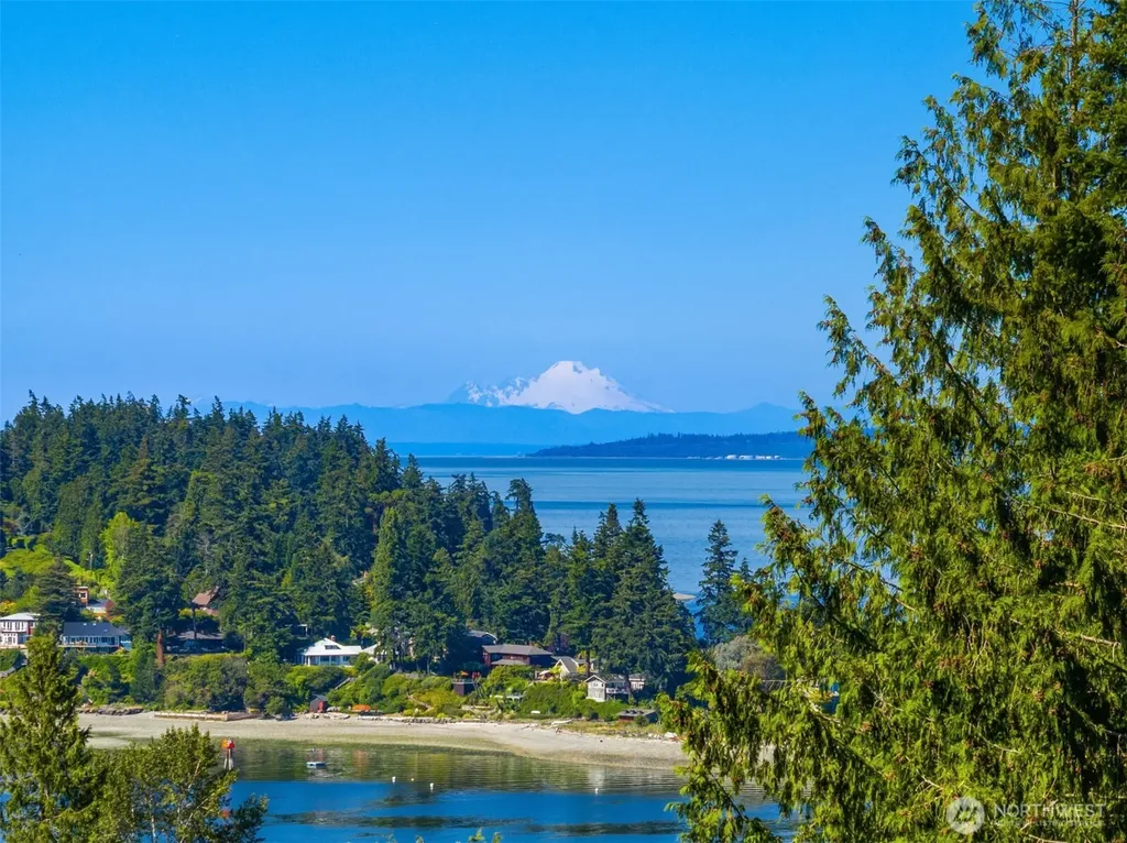 10793 NE Bill Point Drive Bainbridge Island WA 98110