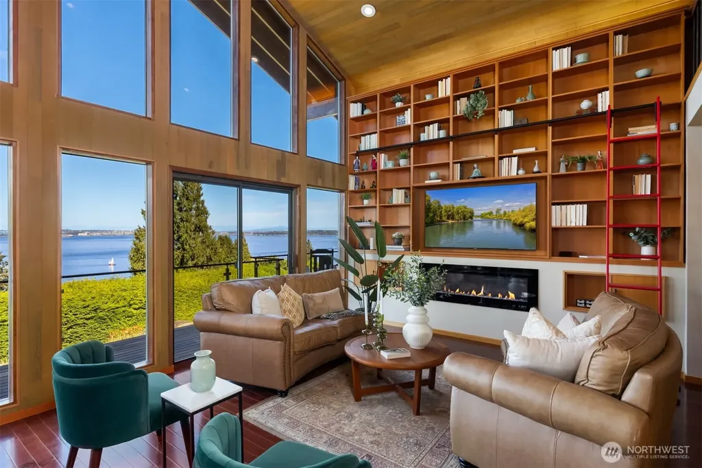 10793 NE Bill Point Drive Bainbridge Island WA 98110