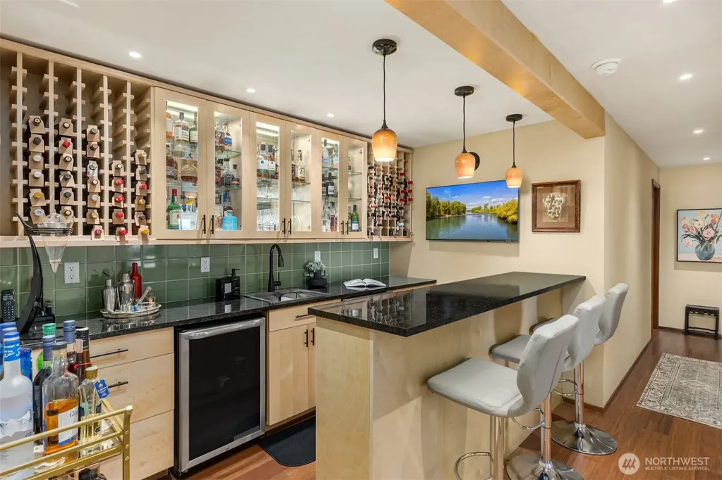 10793 NE Bill Point Drive Bainbridge Island WA 98110