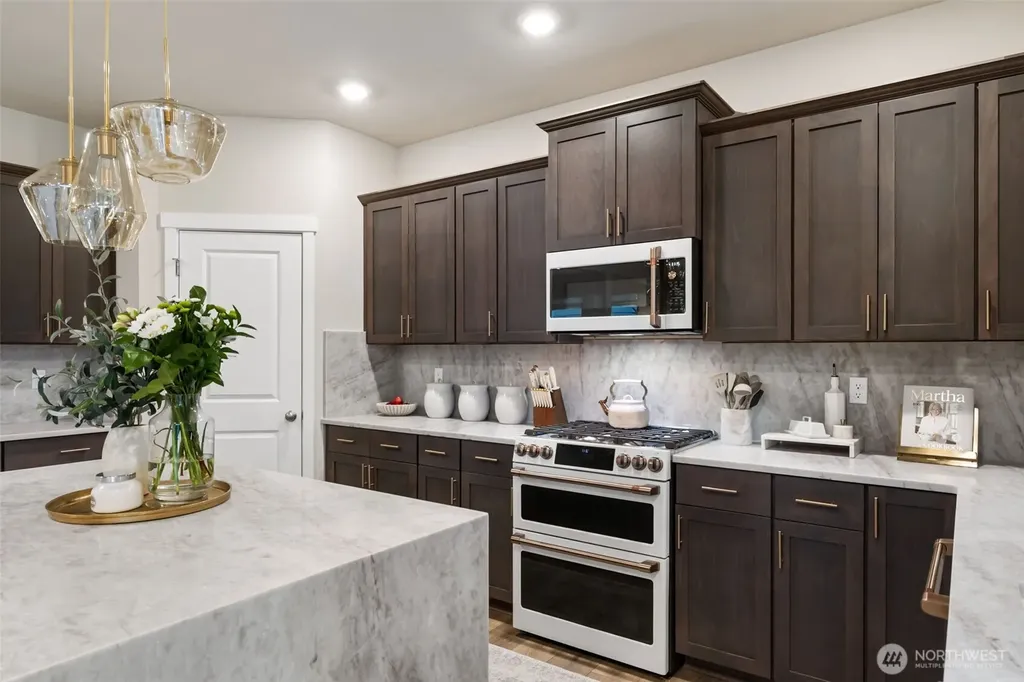 507 186th Pl SW Bothell WA 98012