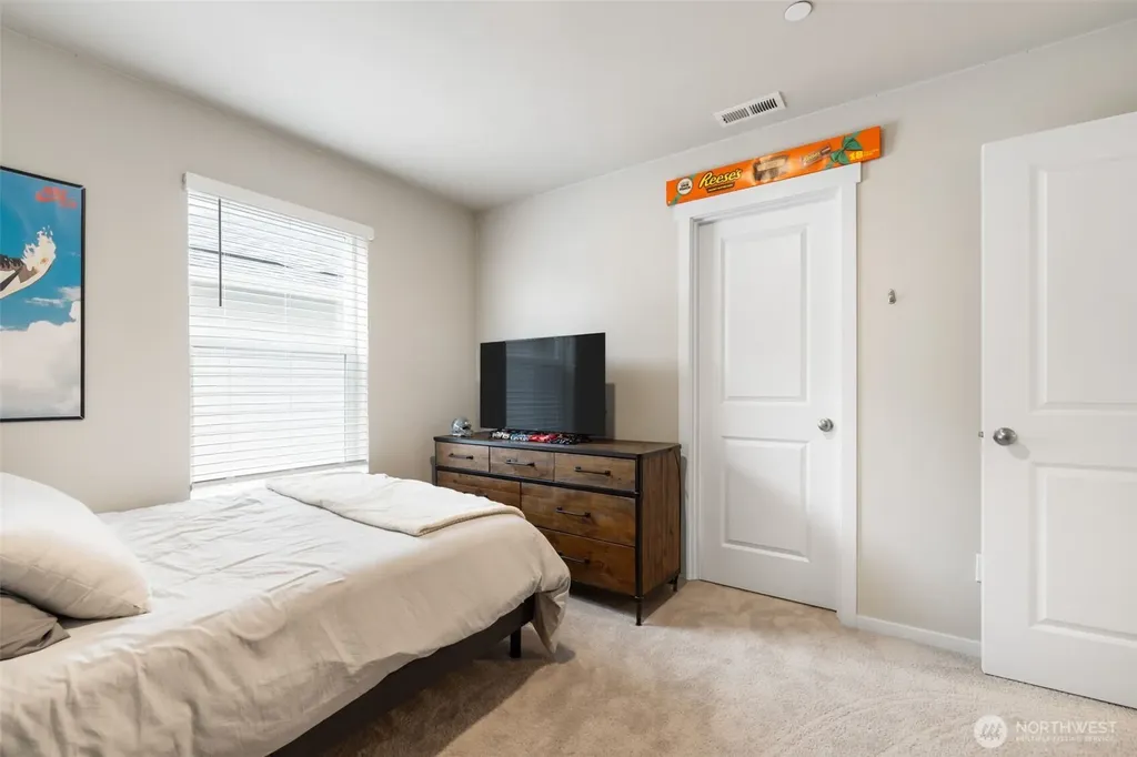 507 186th Pl SW Bothell WA 98012