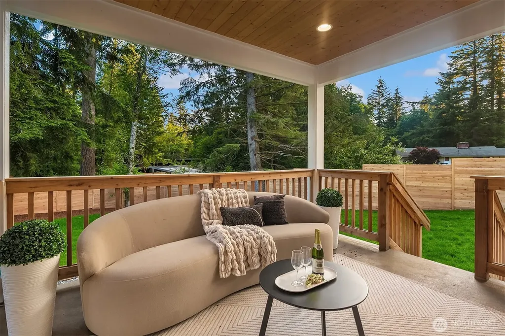 10424 348th Avenue SE Snoqualmie WA 98065