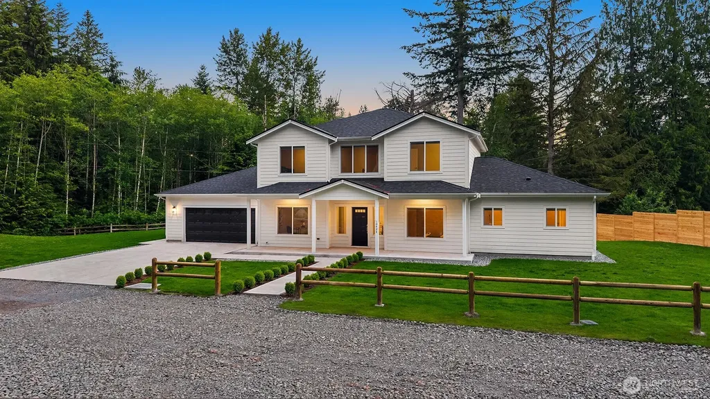 10424 348th Avenue SE Snoqualmie WA 98065