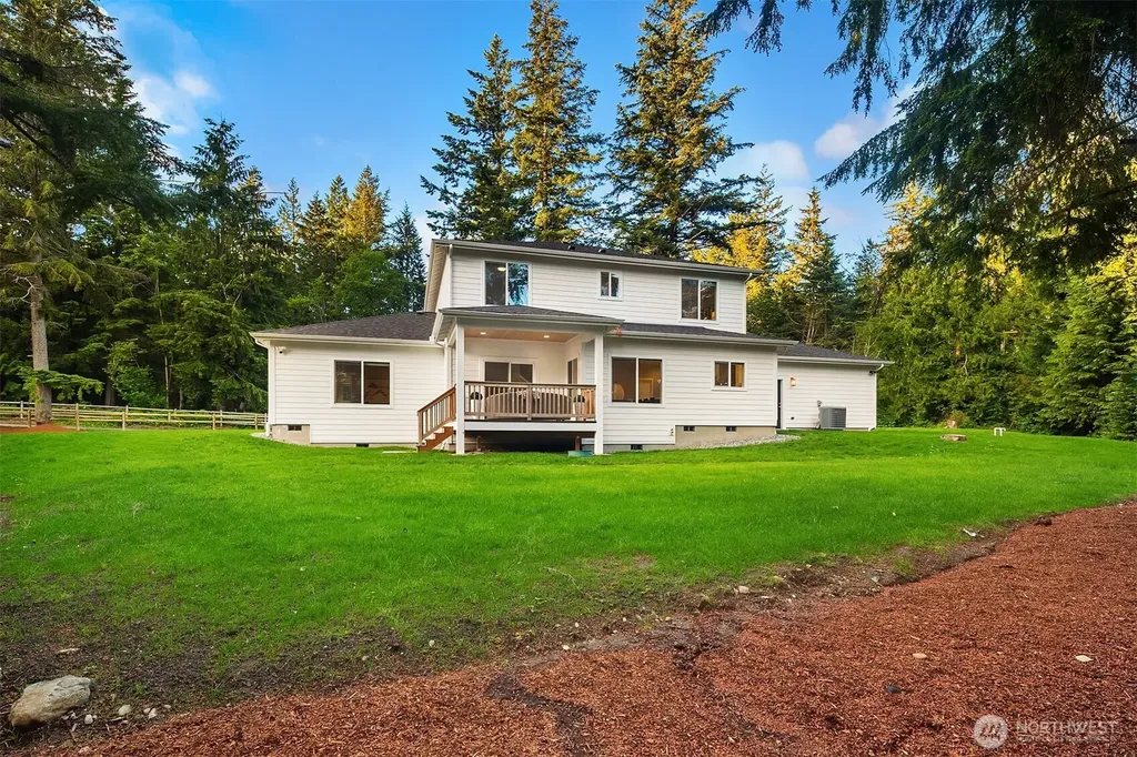 10424 348th Avenue SE Snoqualmie WA 98065