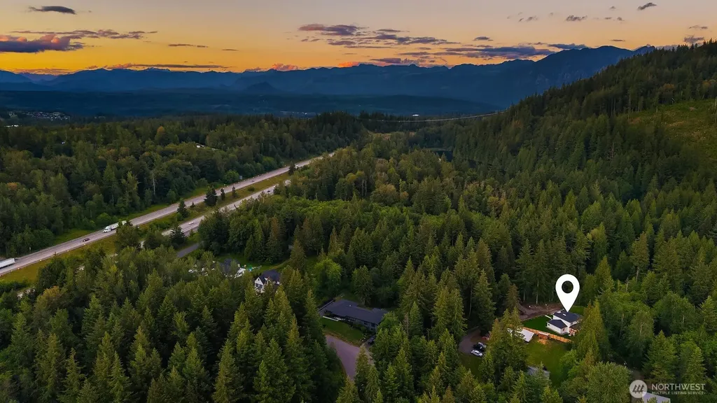10424 348th Avenue SE Snoqualmie WA 98065