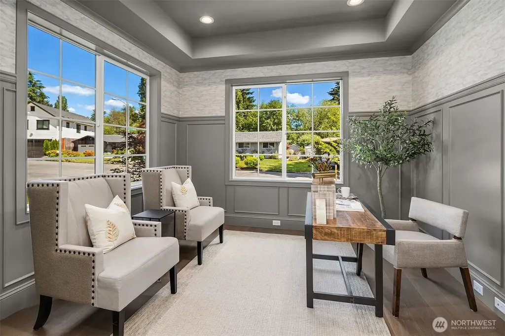 14064 102nd Court NE Kirkland WA 98034