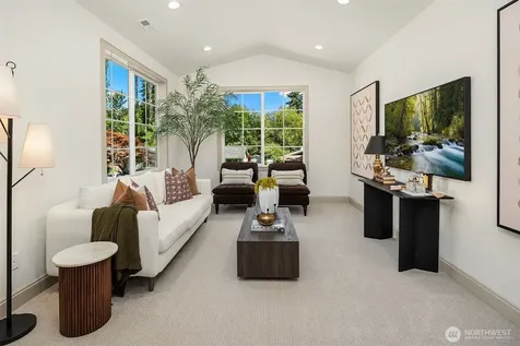 14064 102nd Court NE Kirkland WA 98034