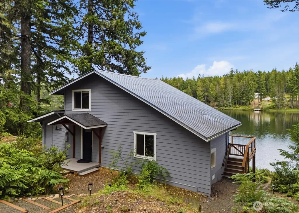 2321 NE Tee Lake Road Tahuya WA 98588