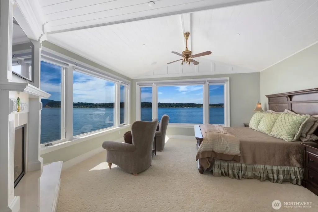 1114 B Avenue Anacortes WA 98221