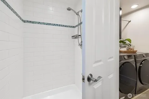 14284 120th Place NE Kirkland WA 98034
