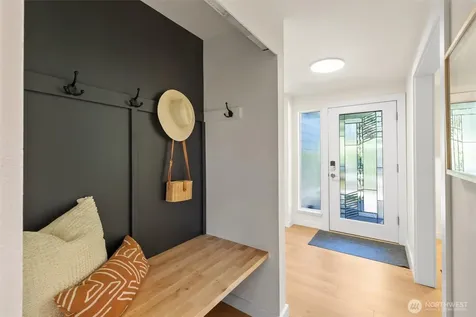 14284 120th Place NE Kirkland WA 98034