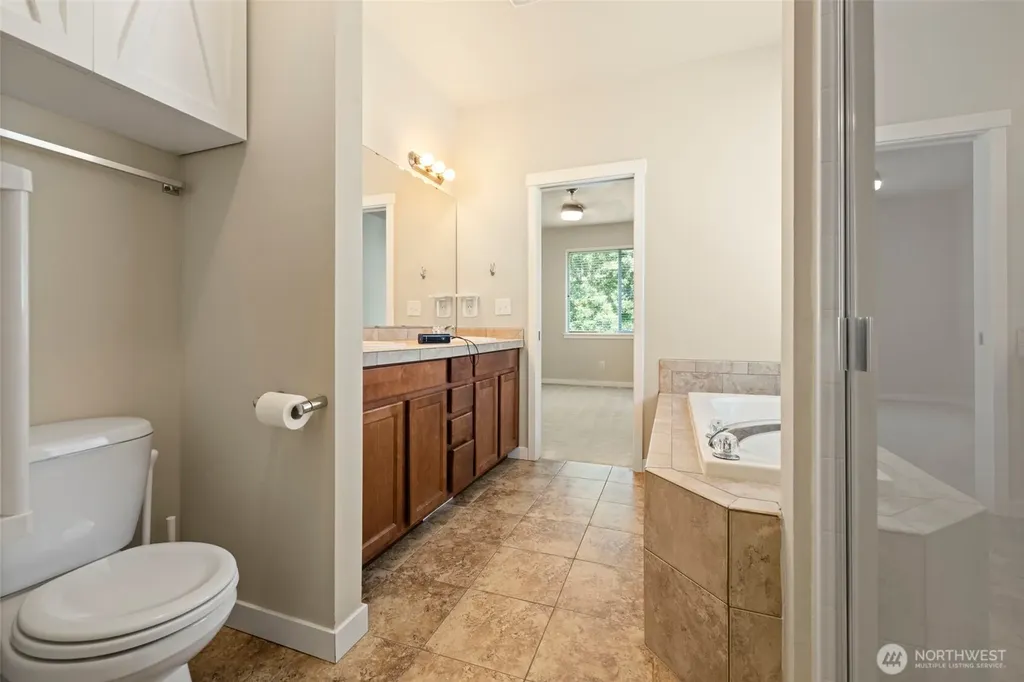 518 Grass Lake Street Ct NW Olympia WA 98502
