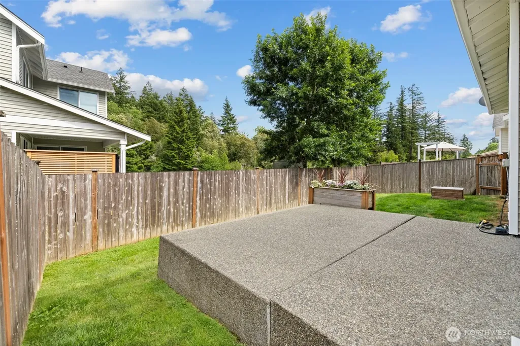 518 Grass Lake Street Ct NW Olympia WA 98502