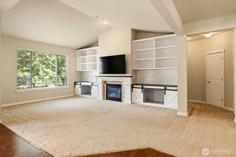 518 Grass Lake Street Ct NW Olympia WA 98502