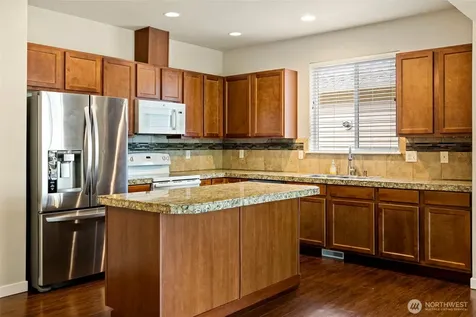 518 Grass Lake Street Ct NW Olympia WA 98502