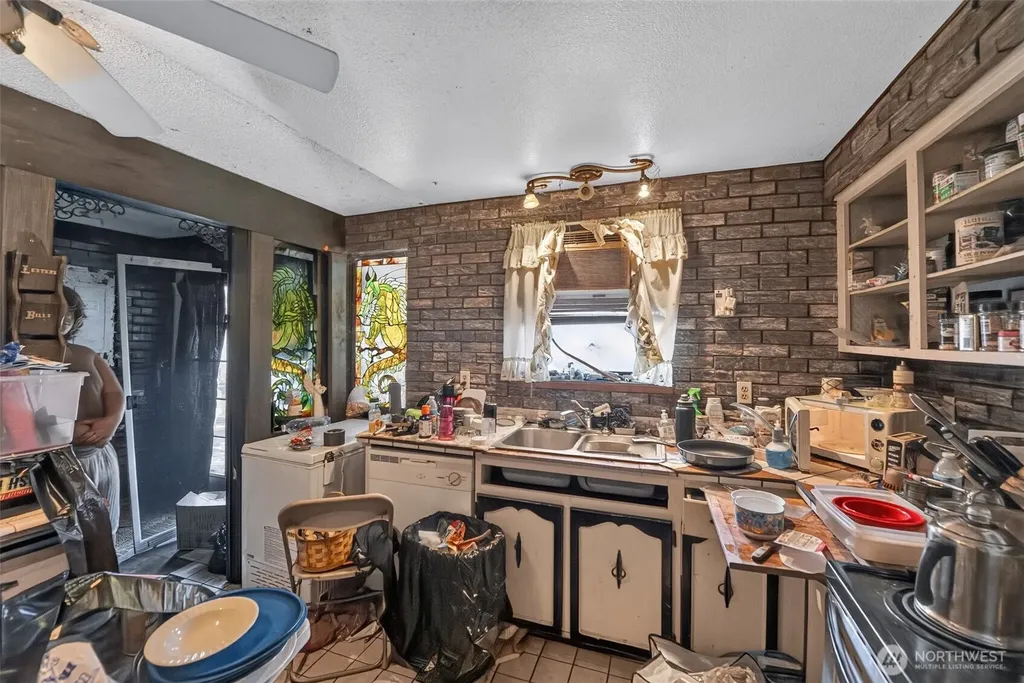 2704 395th Street Ct S Roy WA 98580