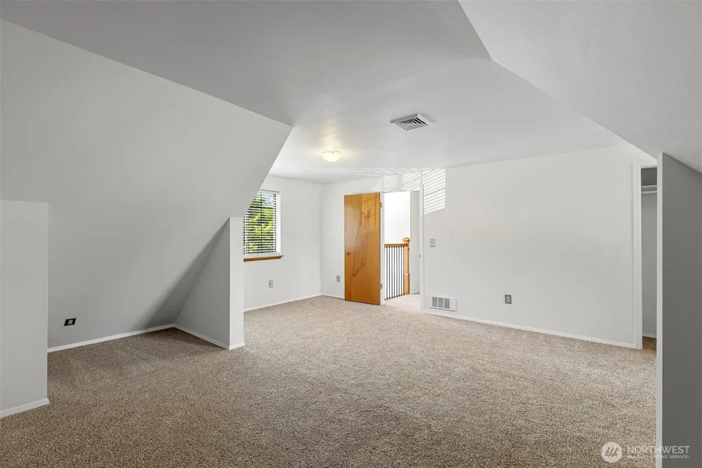 12506 NE Virginia Court Kingston WA 98346