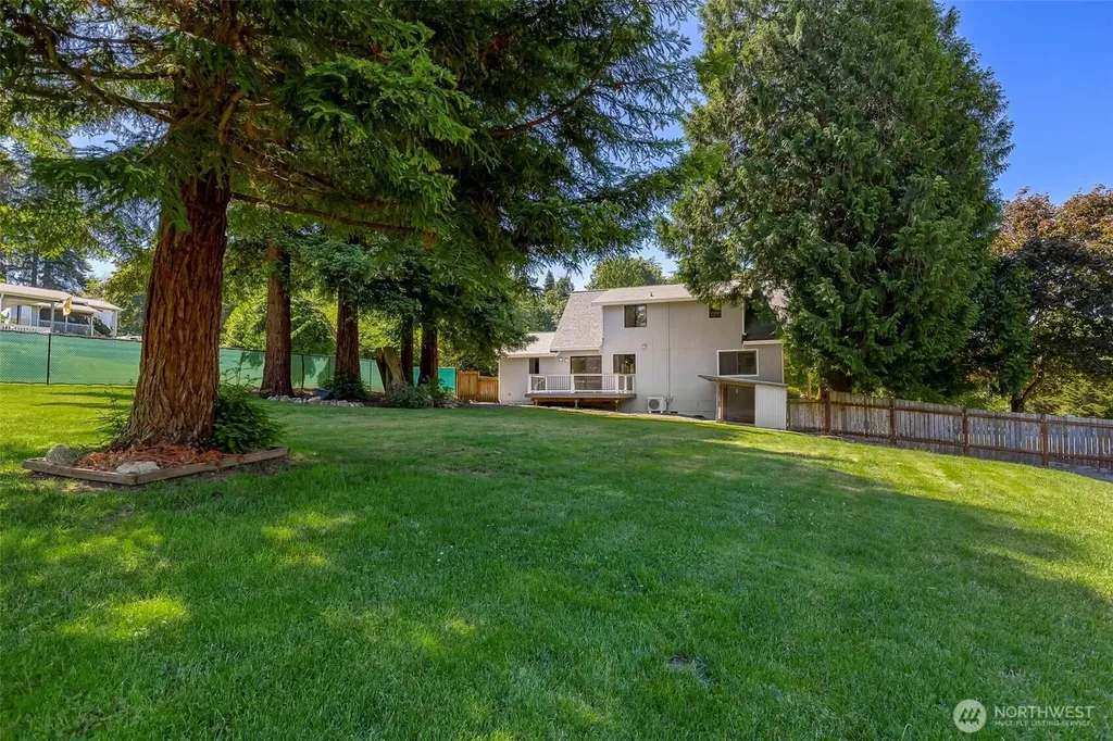 12506 NE Virginia Court Kingston WA 98346