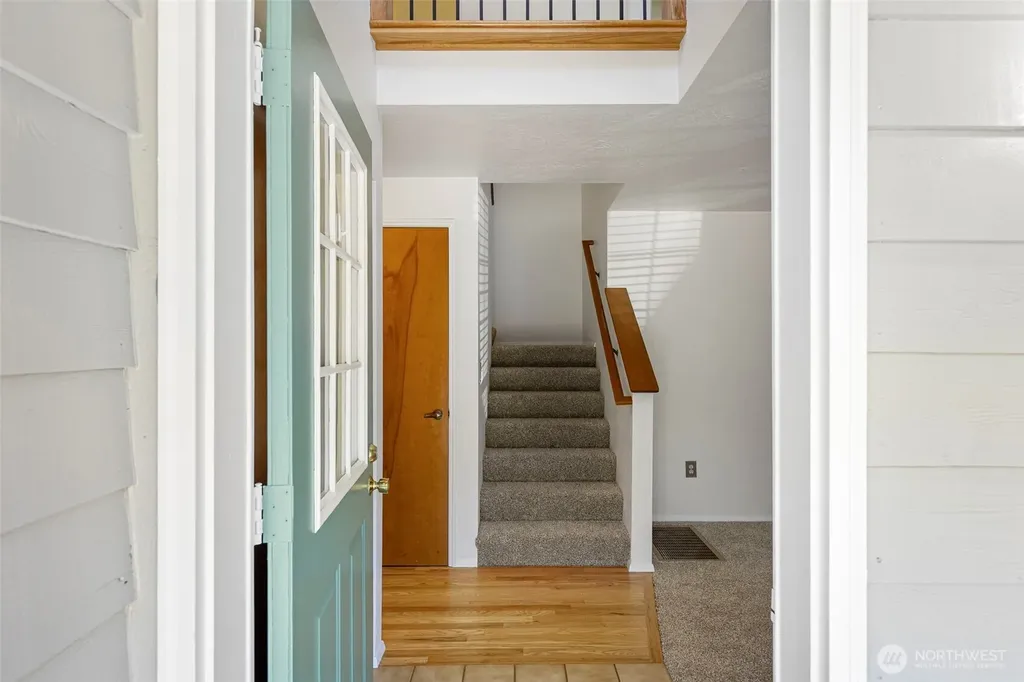 12506 NE Virginia Court Kingston WA 98346