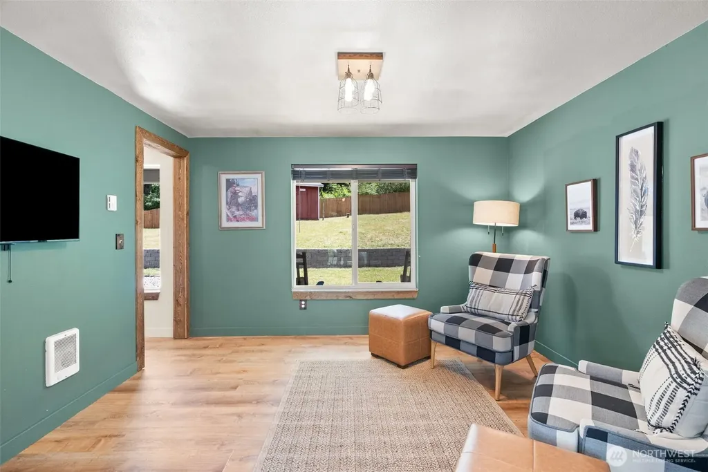 308 Key Peninsula Highway NW Lakebay WA 98349