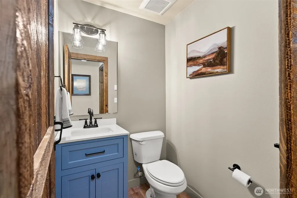 308 Key Peninsula Highway NW Lakebay WA 98349