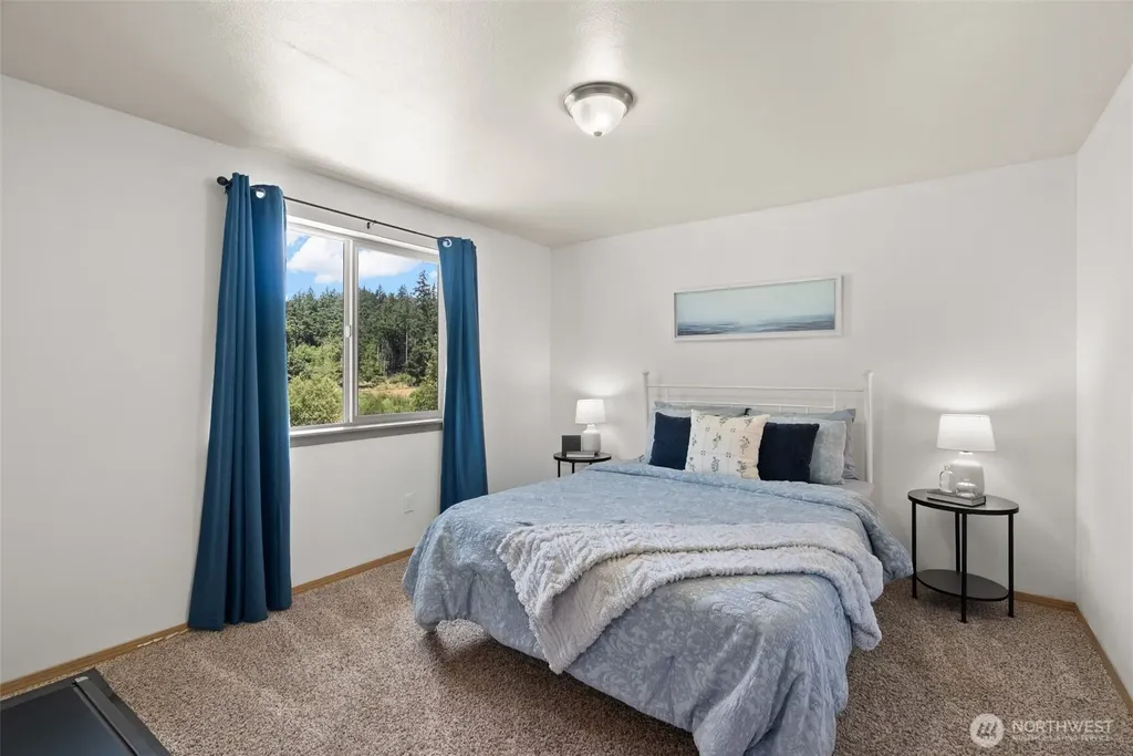 308 Key Peninsula Highway NW Lakebay WA 98349