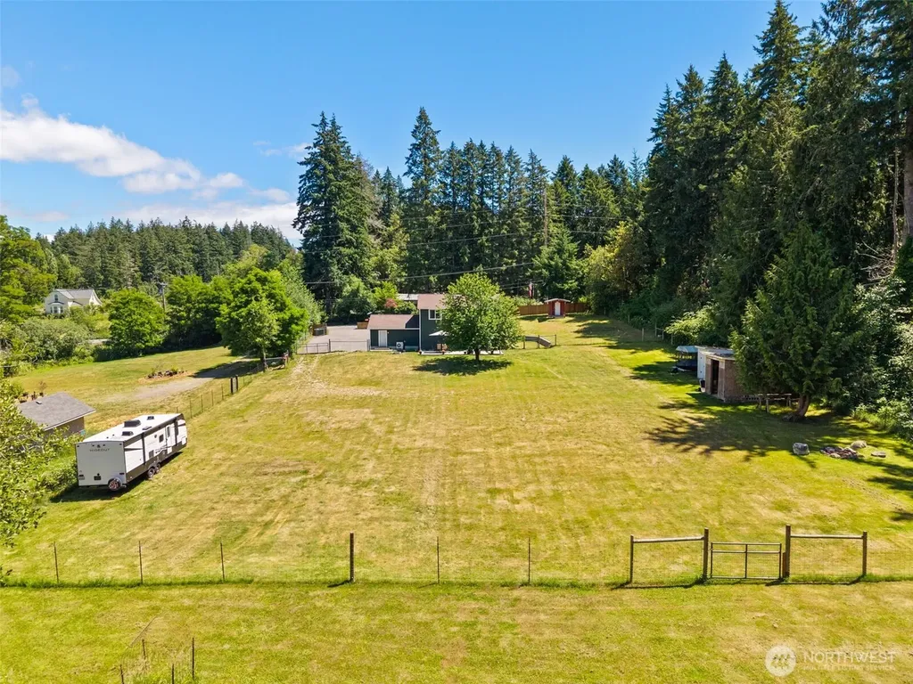 308 Key Peninsula Highway NW Lakebay WA 98349