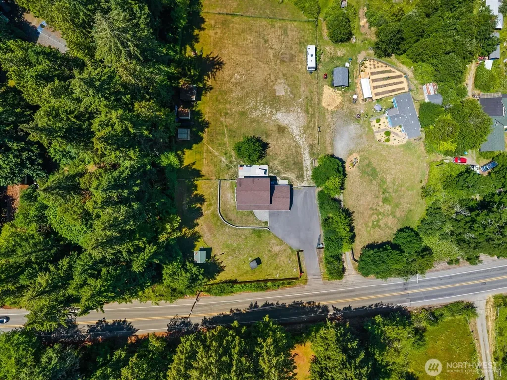 308 Key Peninsula Highway NW Lakebay WA 98349