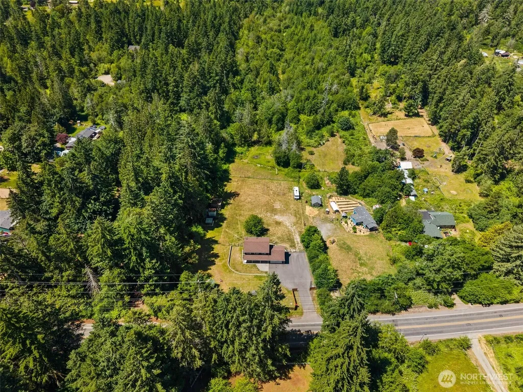 308 Key Peninsula Highway NW Lakebay WA 98349