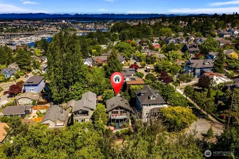 2706 1st Avenue W Seattle WA 98119