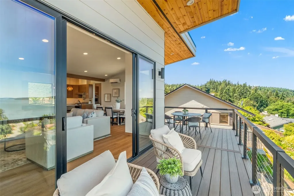47 Conley Drive Camano Island WA 98282