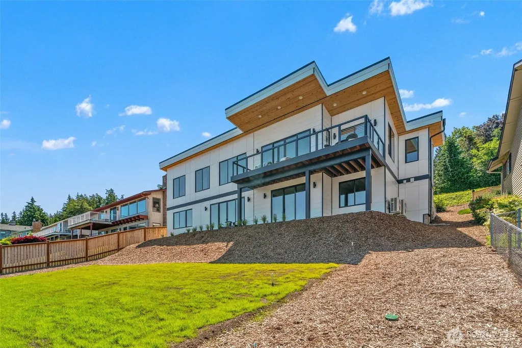 47 Conley Drive Camano Island WA 98282
