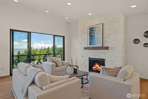 47 Conley Drive Camano Island WA 98282