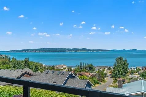 47 Conley Drive Camano Island WA 98282