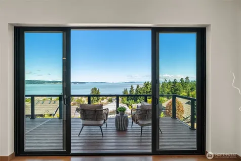 47 Conley Drive Camano Island WA 98282
