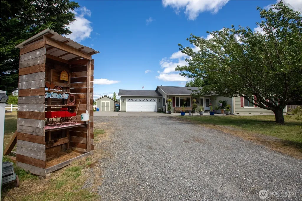 10548 179th Avenue SW Rochester WA 98579