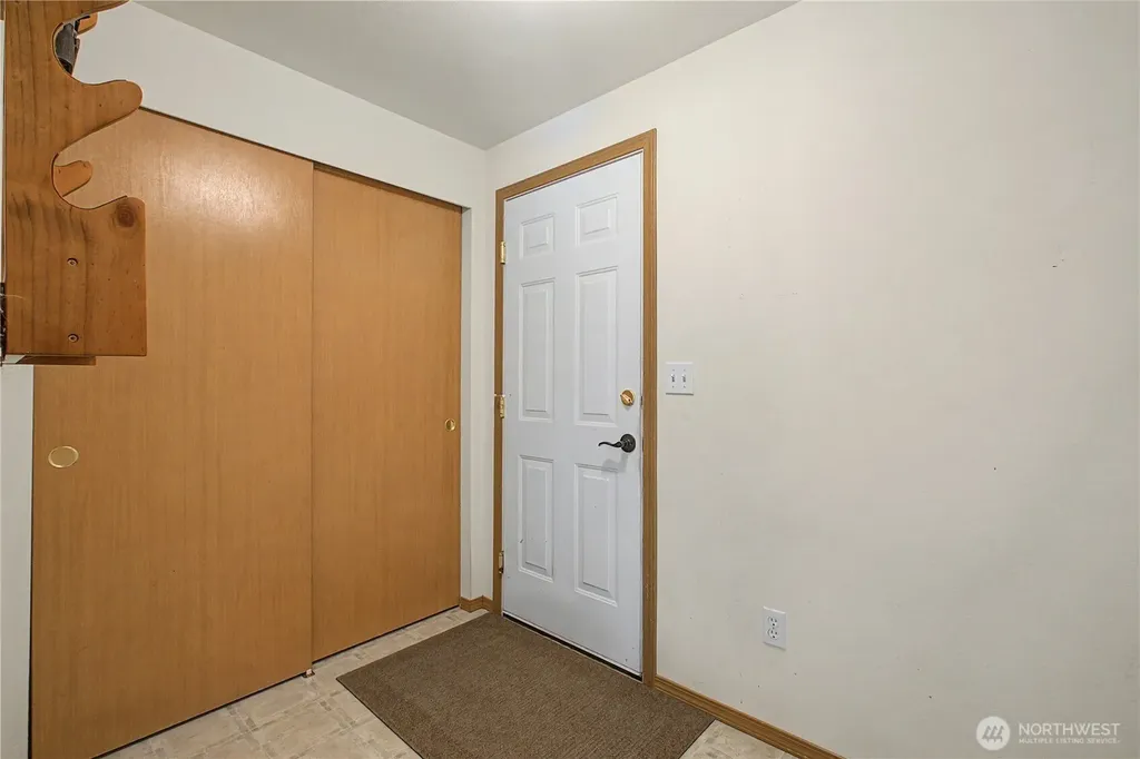 10548 179th Avenue SW Rochester WA 98579