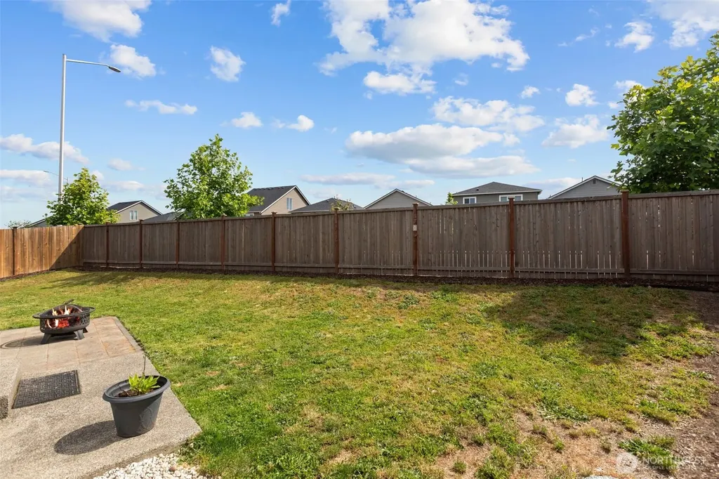 10824 185th Street E Puyallup WA 98374