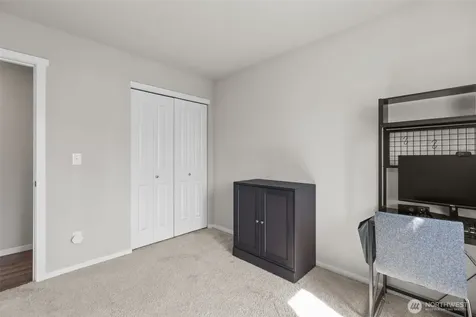 10824 185th Street E Puyallup WA 98374