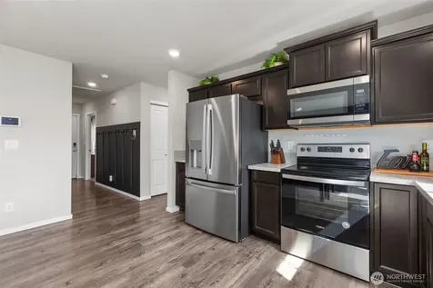10824 185th Street E Puyallup WA 98374