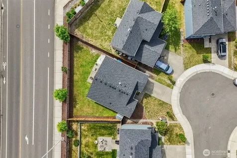 10824 185th Street E Puyallup WA 98374