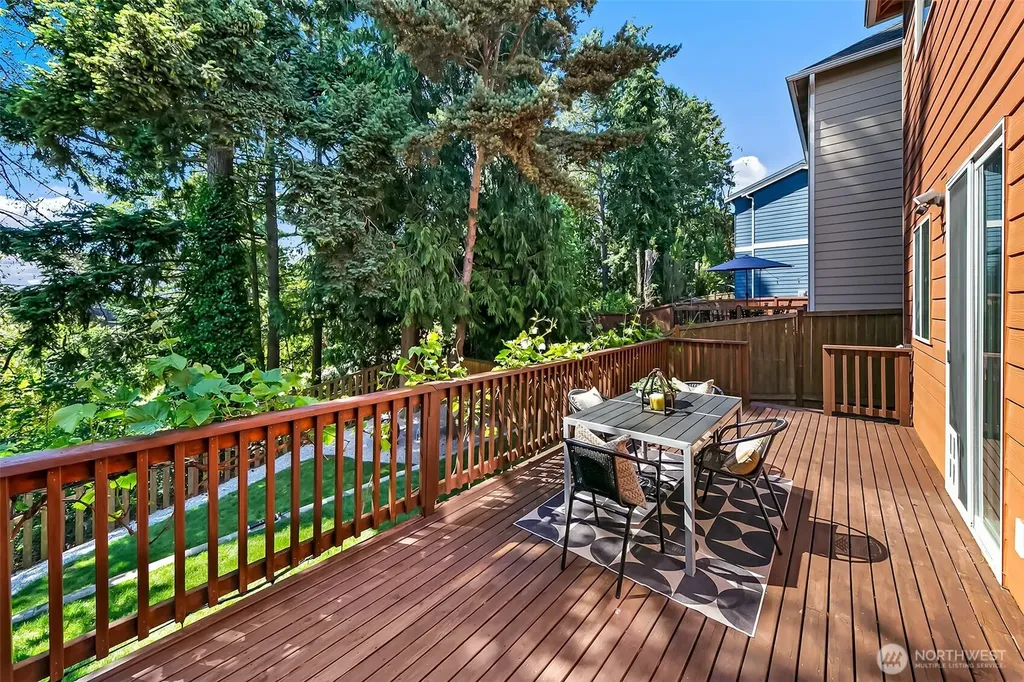 11341 5th Avenue SW Seattle WA 98146